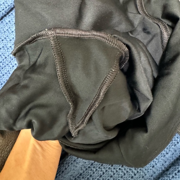 Spanx faux leather leggings size medium - Picture 5 of 5